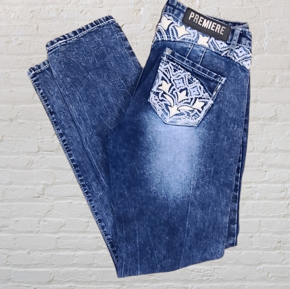 Rue21 Premiere Jeans with White Floral Embellishments